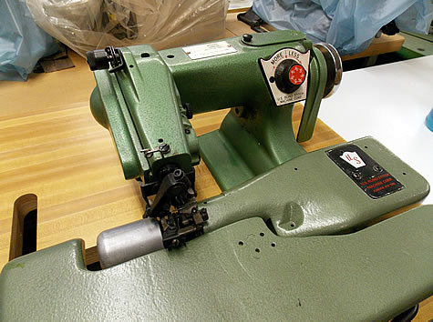 Used US Blindstitch Commercial Industrial Sewing Machines 4040 New Blind Stitch Sewing Machine For Sale Used US Blindstitch Commercial Industrial Sewing Machines 4040 New Blind Stitch Sewing Machine For Sale